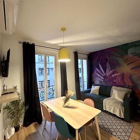 Appartement Cosy - Quartier Saint-Georges - 4P Paris Bagian luar foto