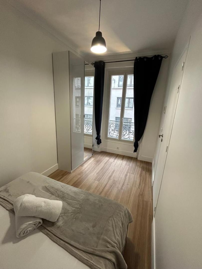 Appartement Cosy - Quartier Saint-Georges - 4P Paris Bagian luar foto